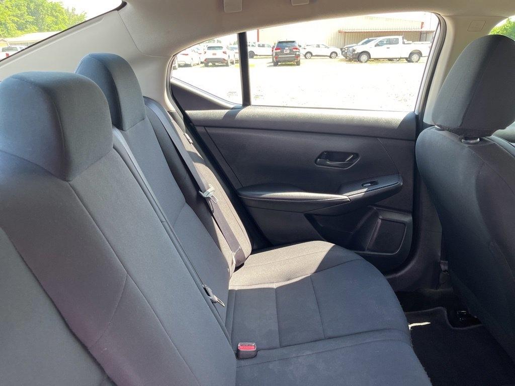 Nissan Sentra  2024