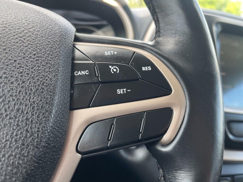 Jeep Cherokee  2018