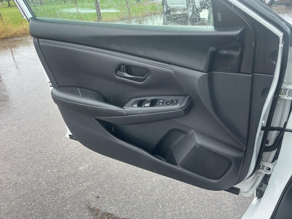 Nissan Sentra  2024