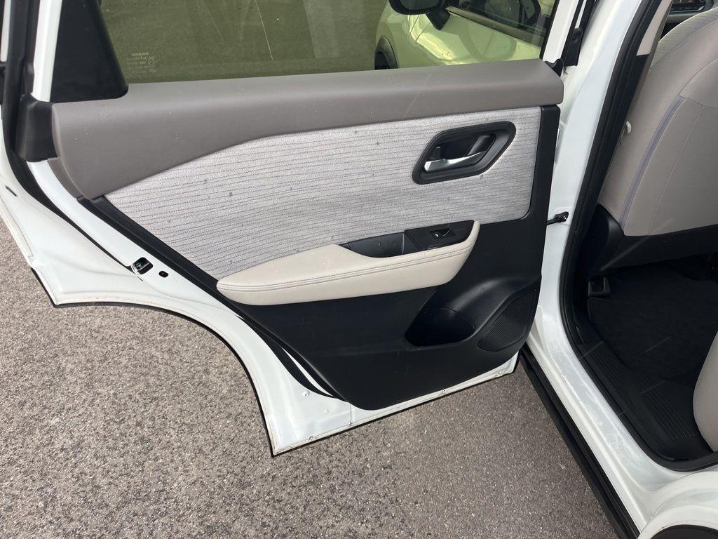 Nissan Rogue  2023