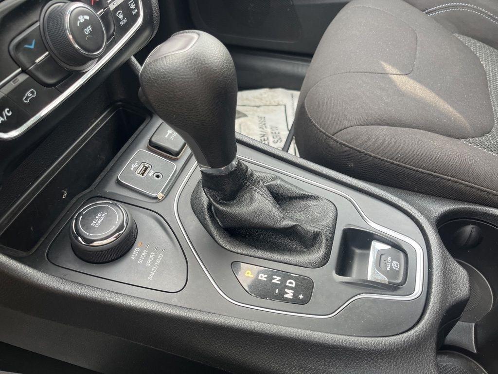 Jeep Cherokee  2020