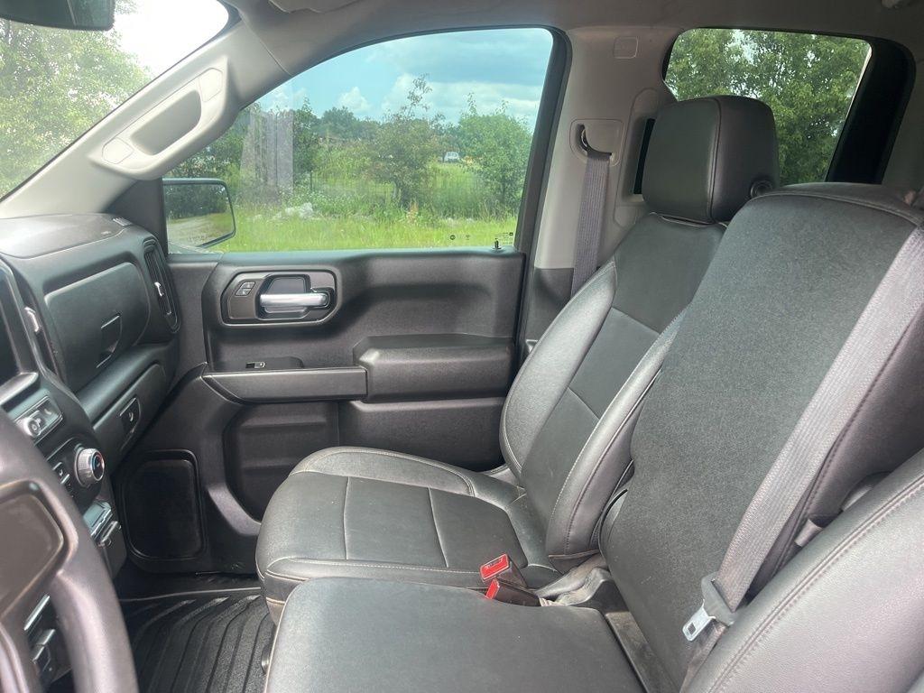 Chevrolet Silverado 1500  2021