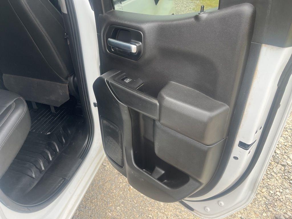 Chevrolet Silverado 1500  2021