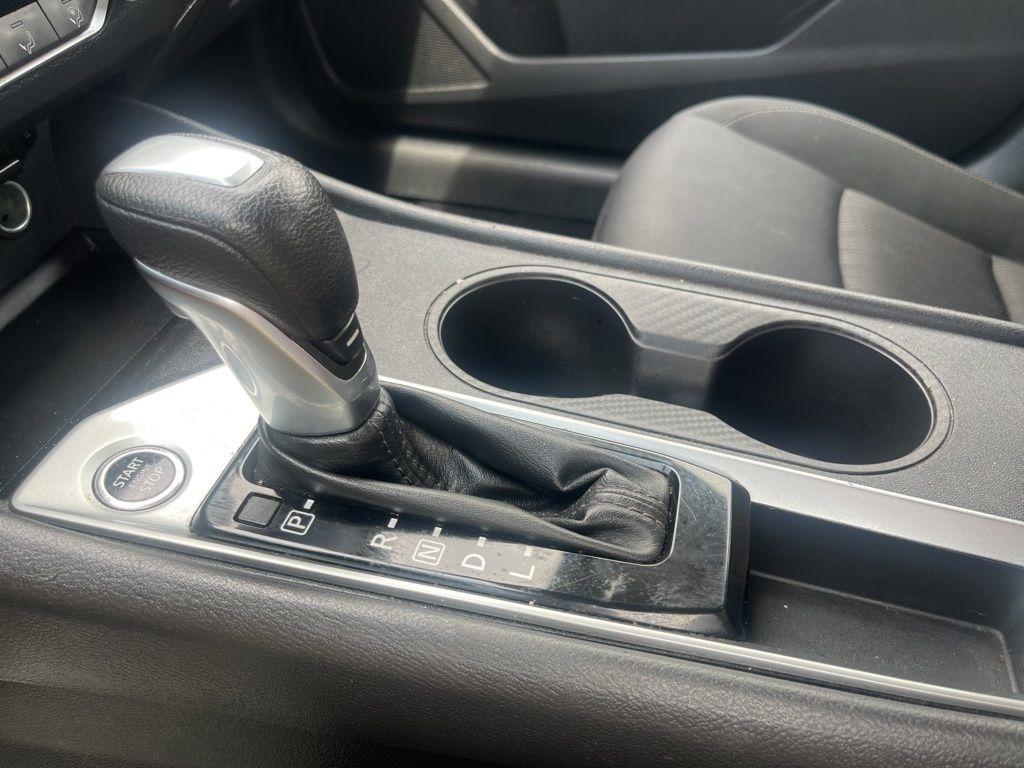 Nissan Altima  2024