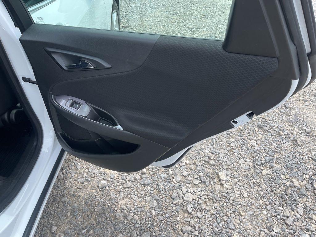 Chevrolet Malibu  2023