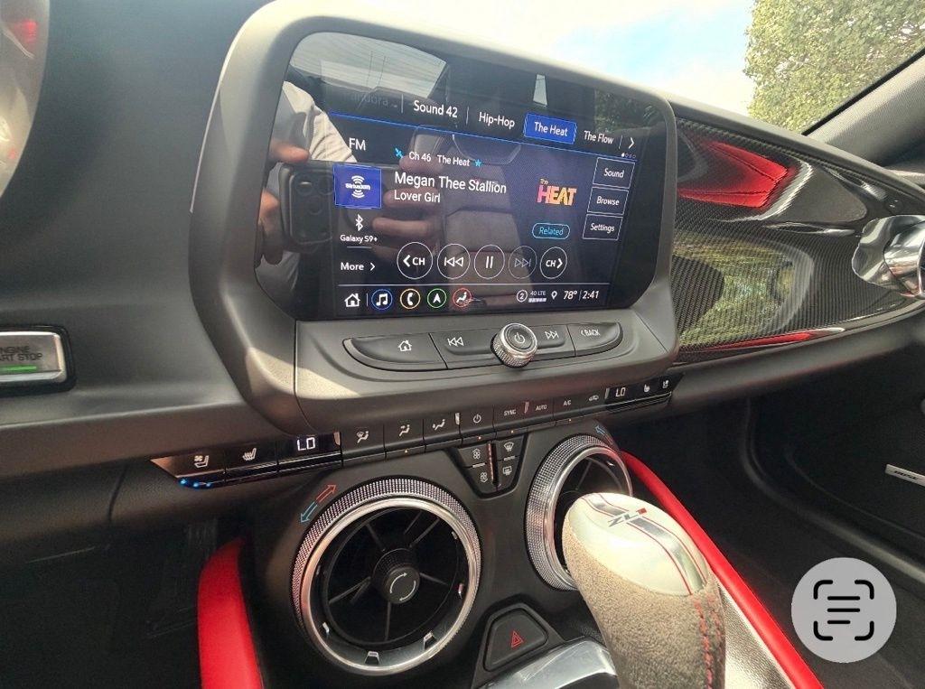 Chevrolet Camaro  2022