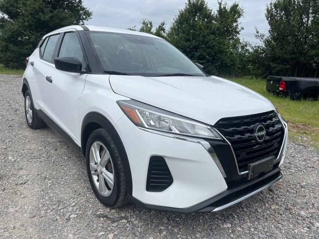 Nissan Kicks  2023