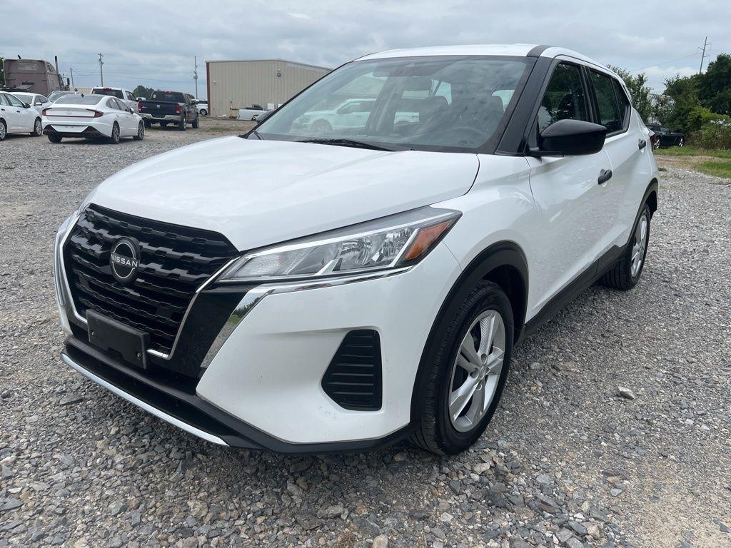 Nissan Kicks  2023