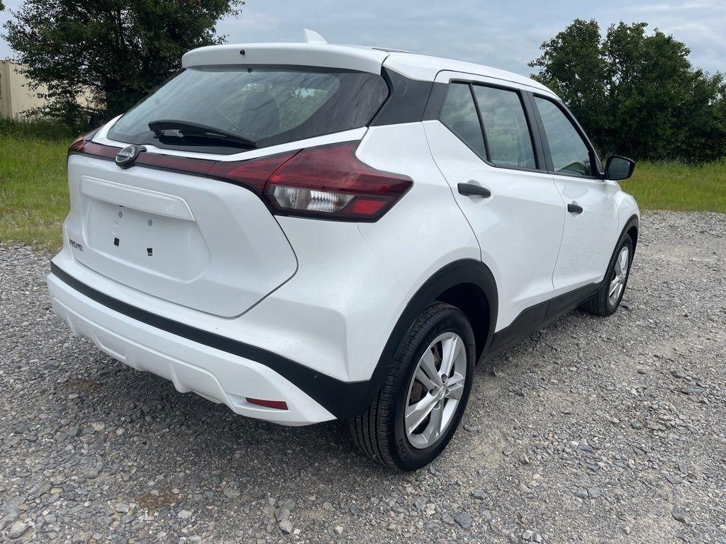 Nissan Kicks  2023