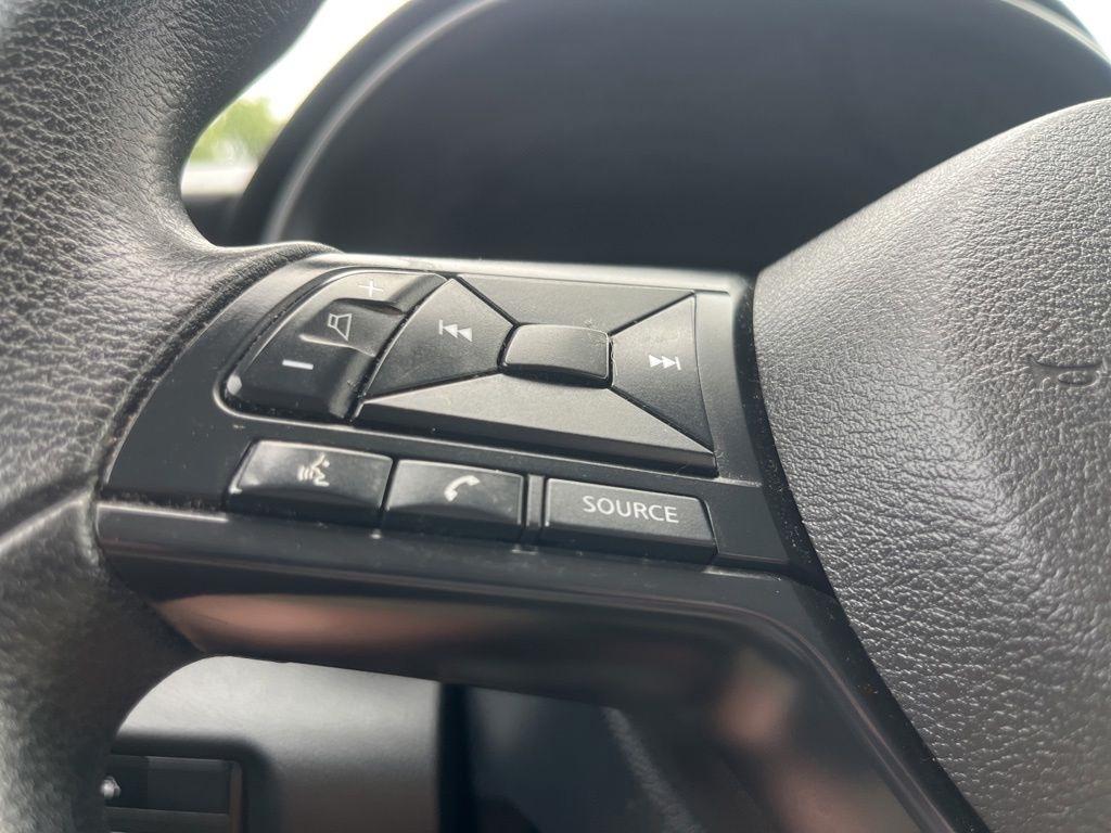 Nissan Kicks  2023