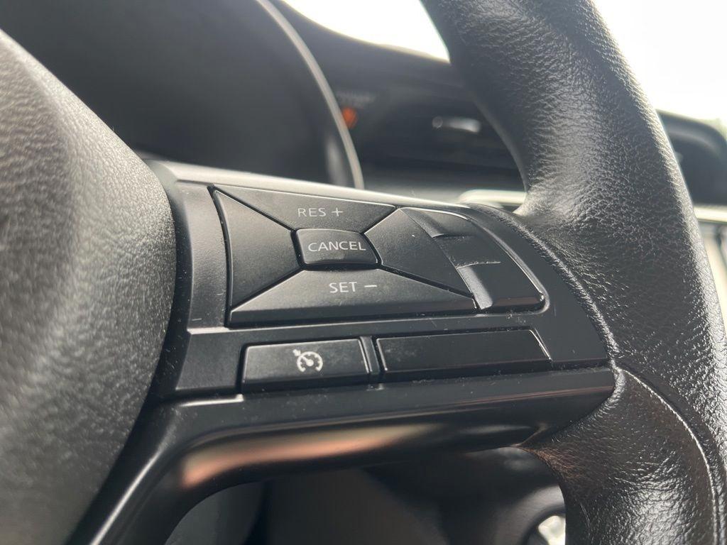 Nissan Kicks  2023