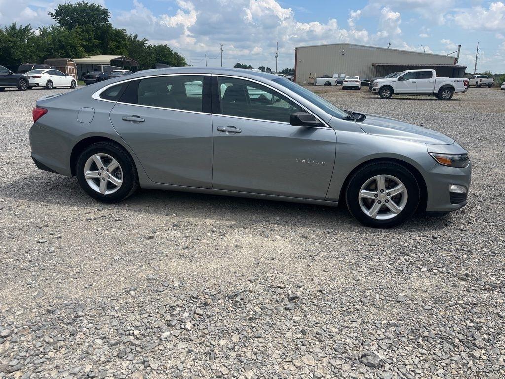 Chevrolet Malibu  2024