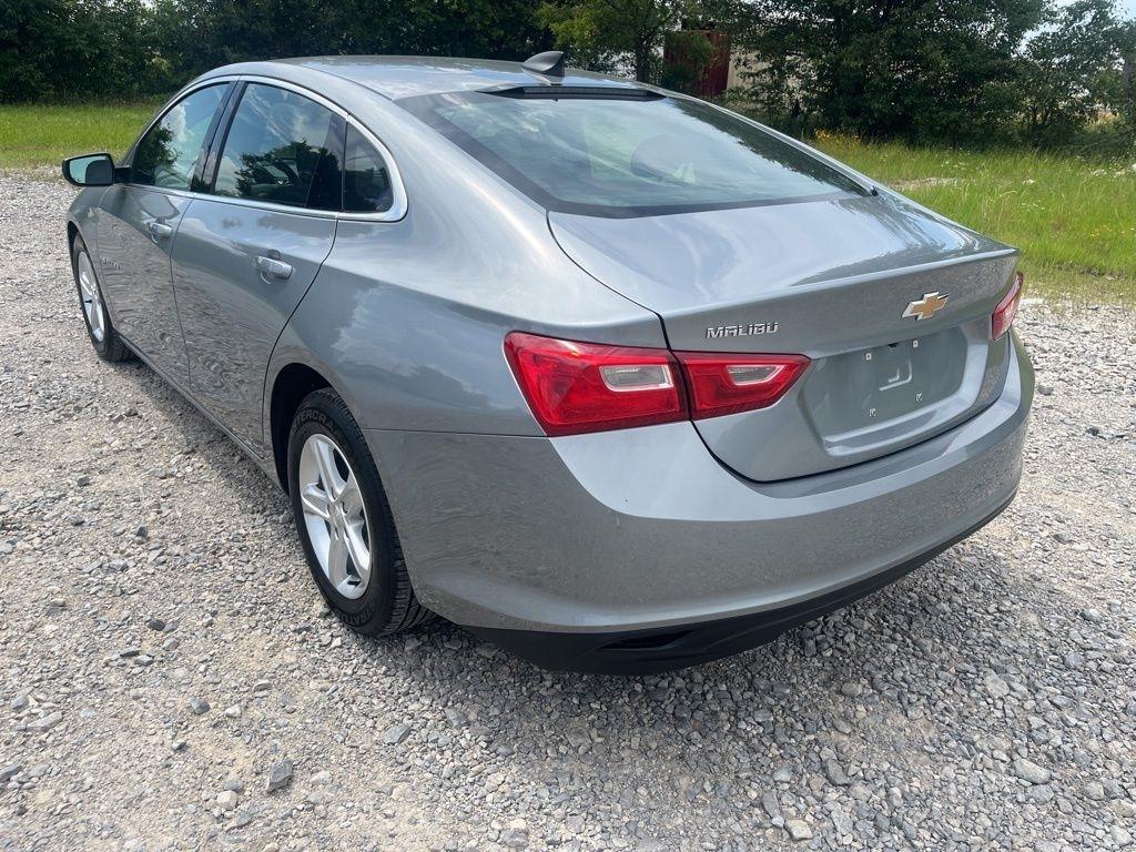 Chevrolet Malibu  2024