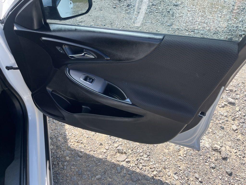 Chevrolet Malibu  2019
