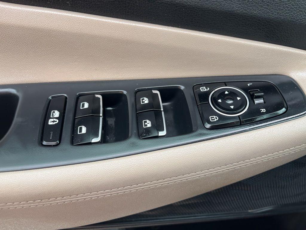 Hyundai Santa Fe  2023