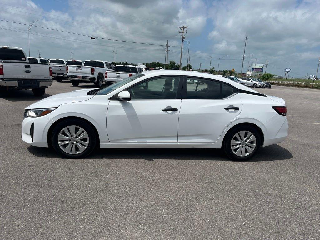 Nissan Sentra  2024