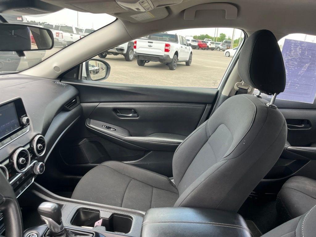 Nissan Sentra  2024