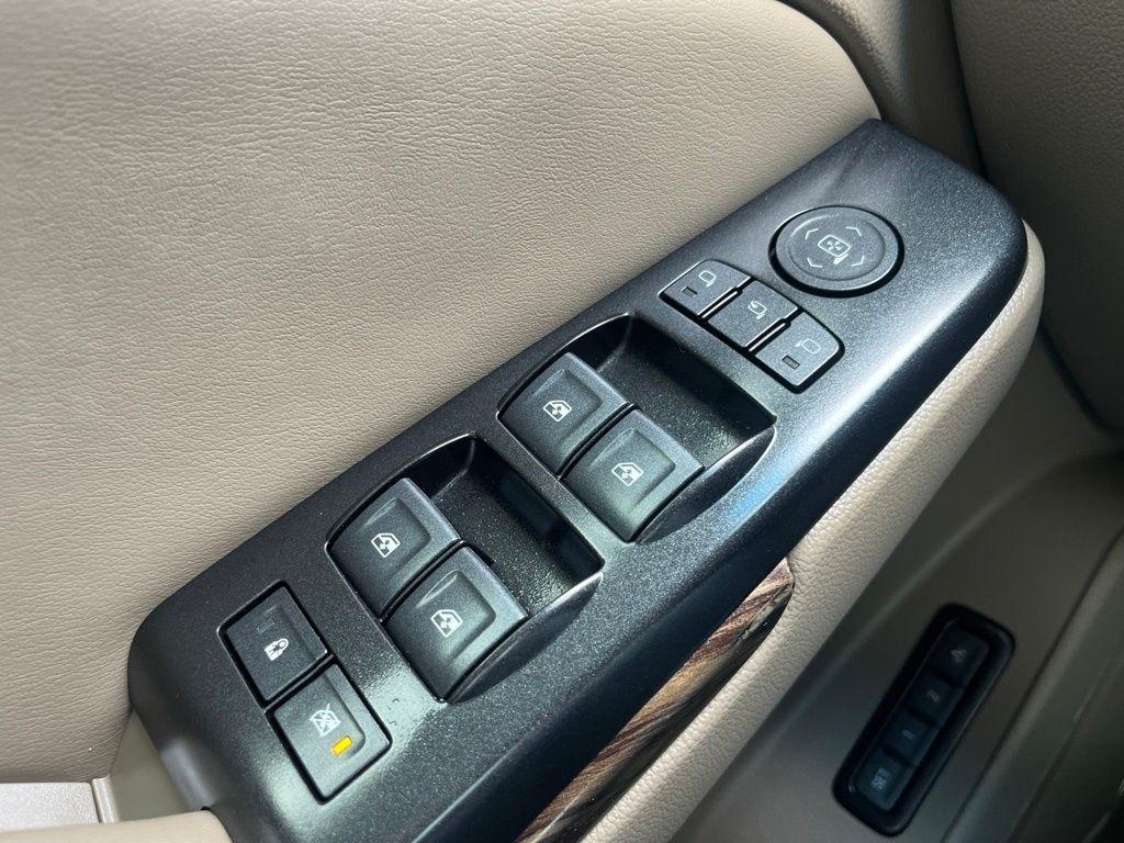 GMC Yukon  2017