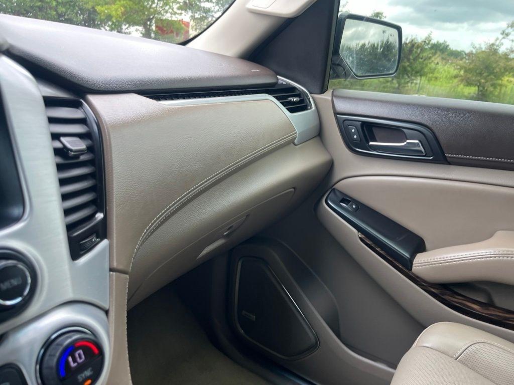 GMC Yukon  2017