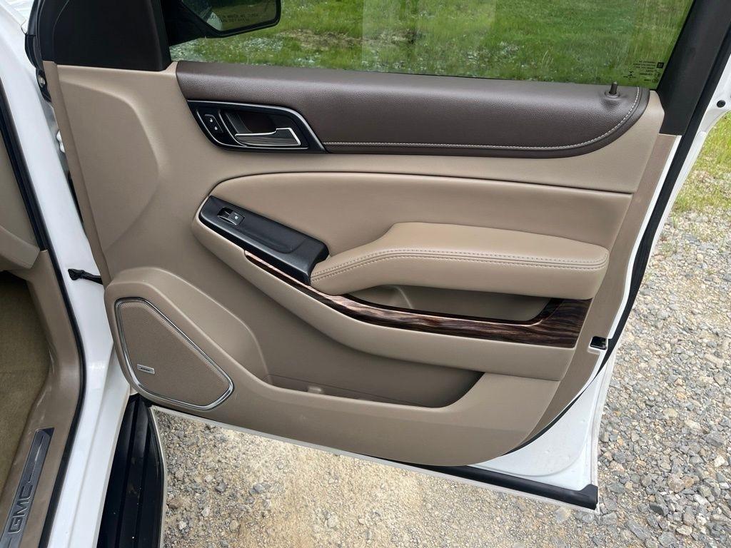 GMC Yukon  2017
