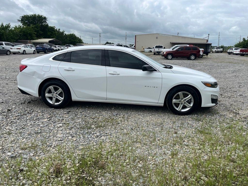 Chevrolet Malibu  2022
