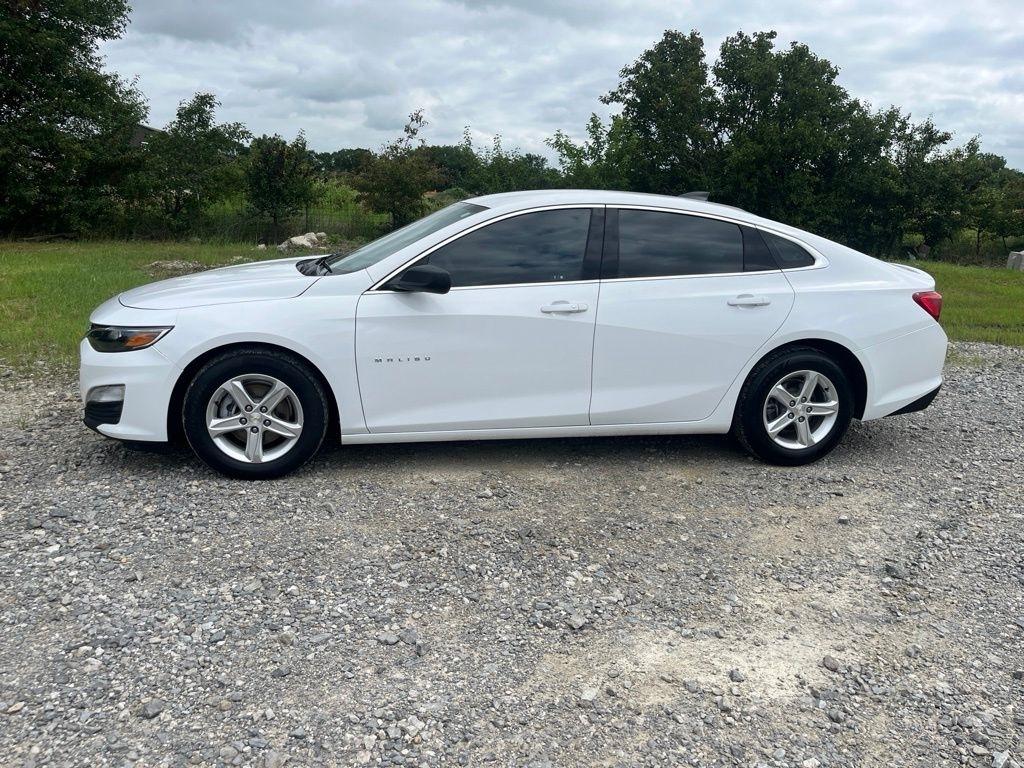 Chevrolet Malibu  2022