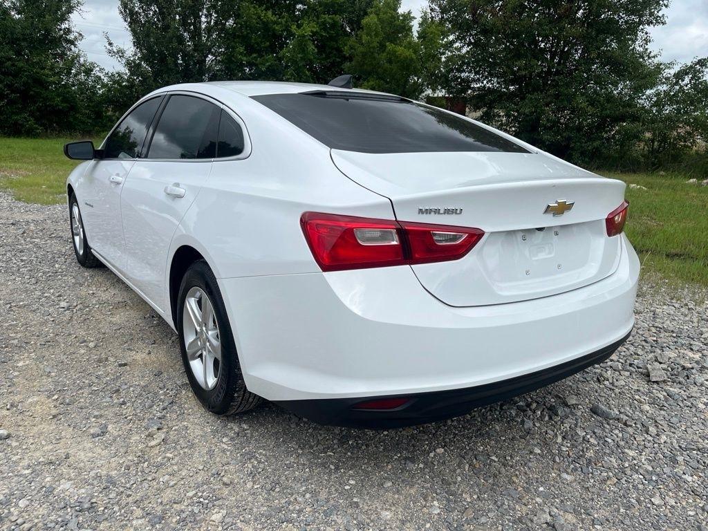 Chevrolet Malibu  2022