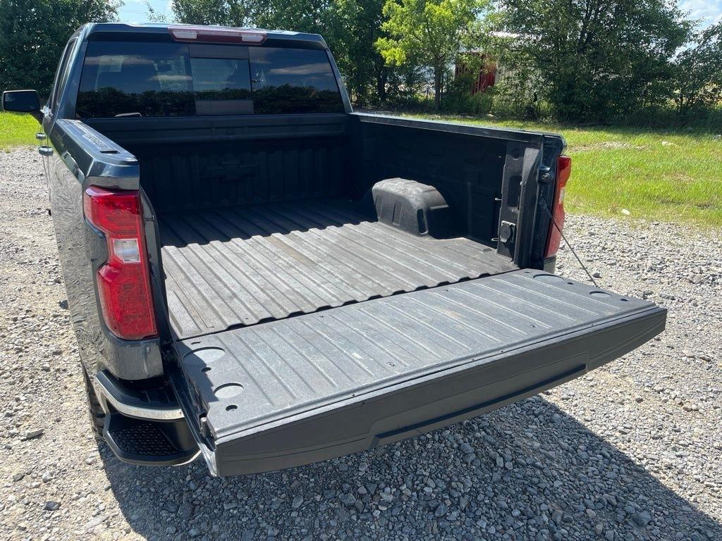 Chevrolet Silverado 1500  2021