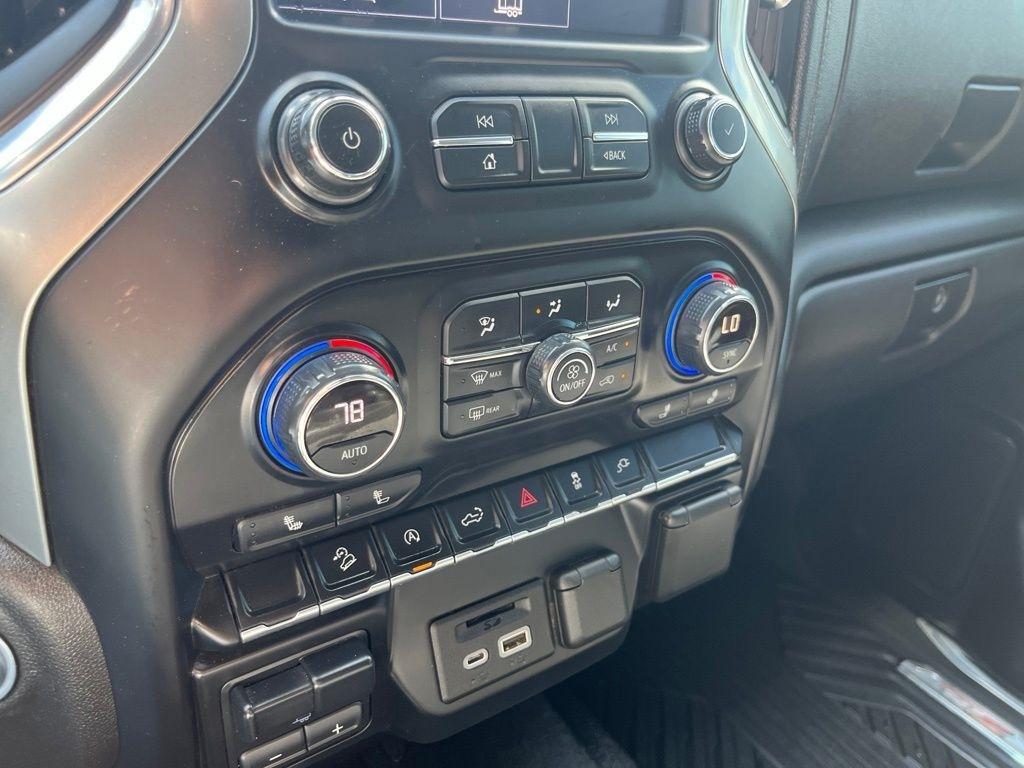 Chevrolet Silverado 1500  2021