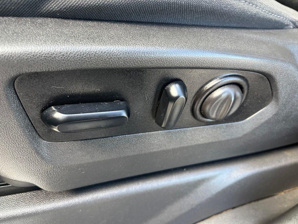 Chevrolet Silverado 1500  2021