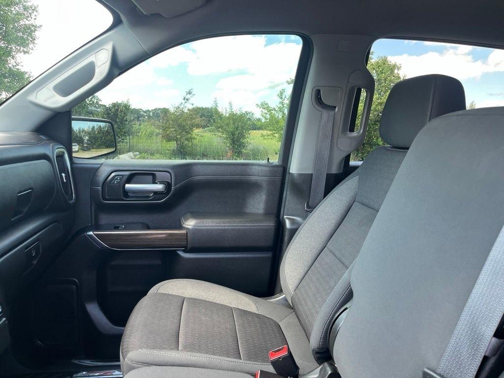 Chevrolet Silverado 1500  2021