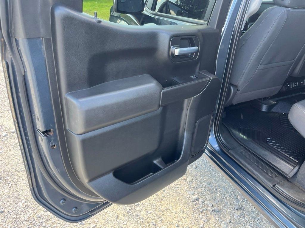 Chevrolet Silverado 1500  2021