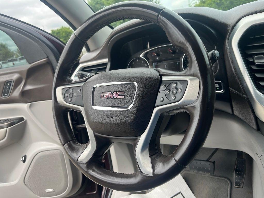 GMC Acadia  2017