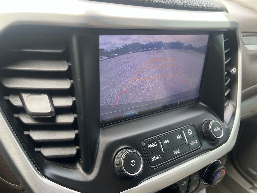 GMC Acadia  2017