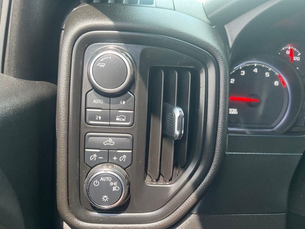 Chevrolet Silverado 1500  2020