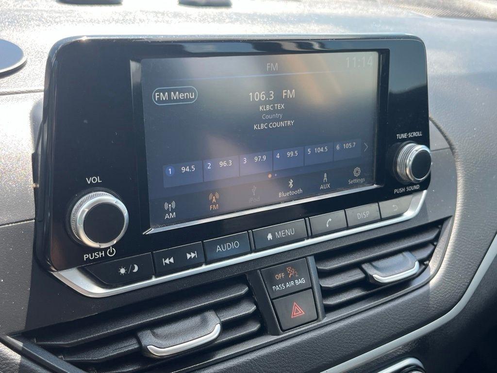 Nissan Altima  2024