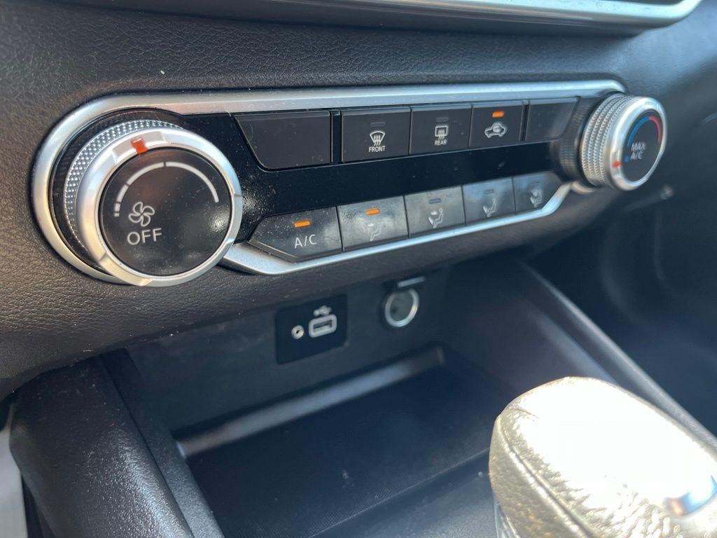 Nissan Altima  2024