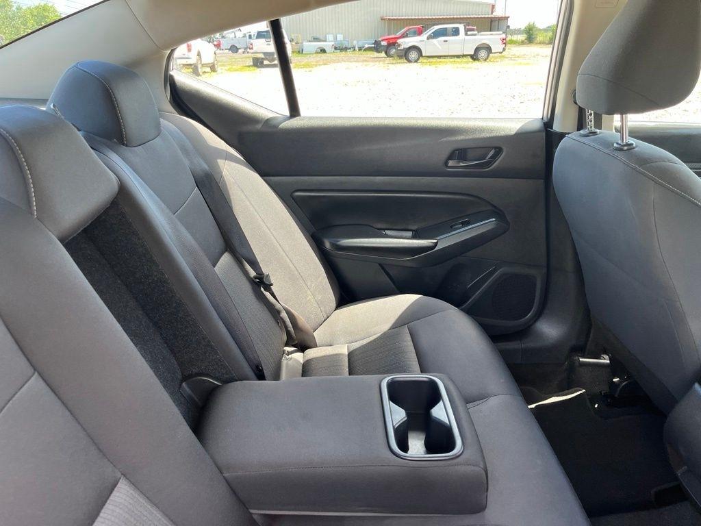 Nissan Altima  2024
