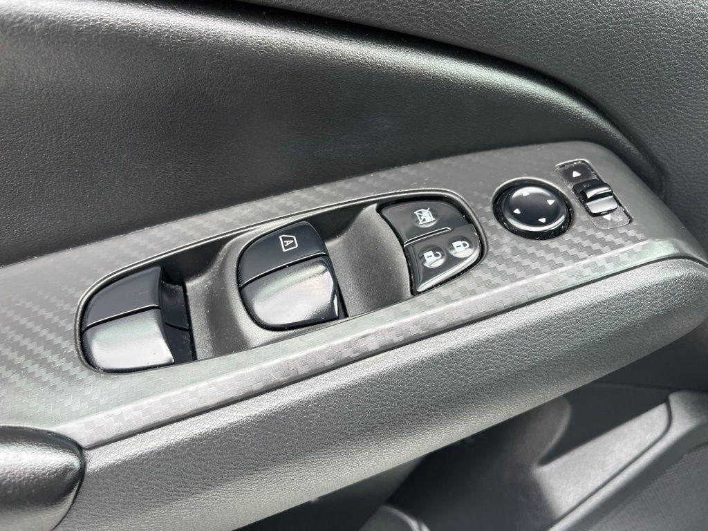 Nissan Altima  2024