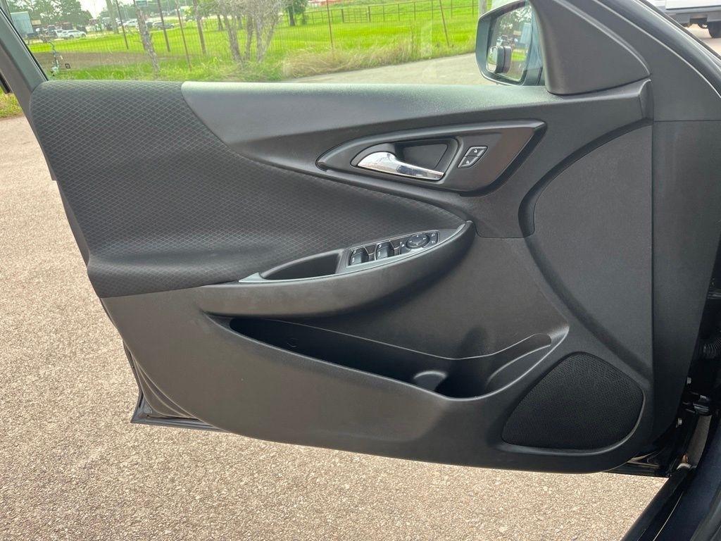 Chevrolet Malibu  2023