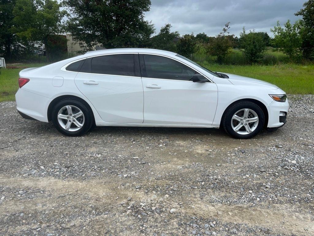 Chevrolet Malibu  2020