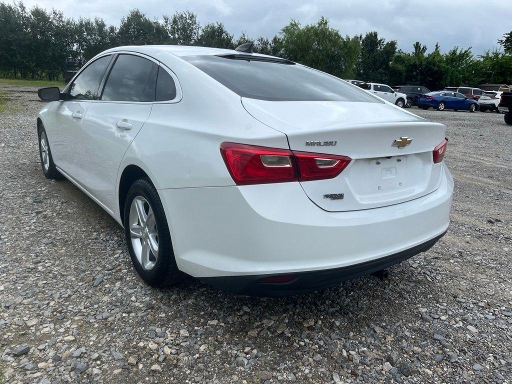 Chevrolet Malibu  2020