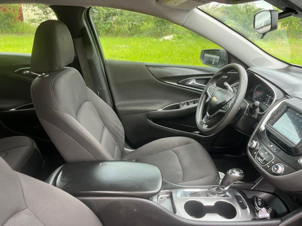 Chevrolet Malibu  2020