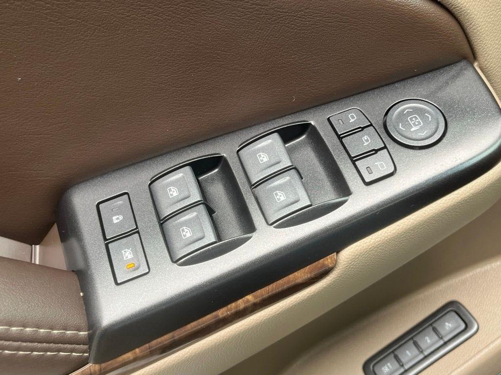 Chevrolet Tahoe  2017