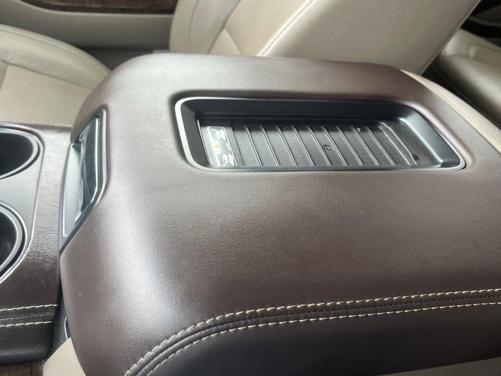 Chevrolet Tahoe  2017