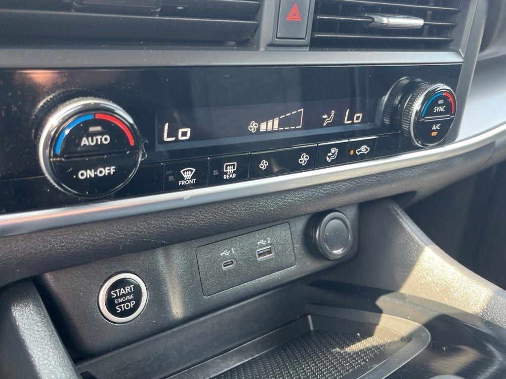 Nissan Rogue  2023