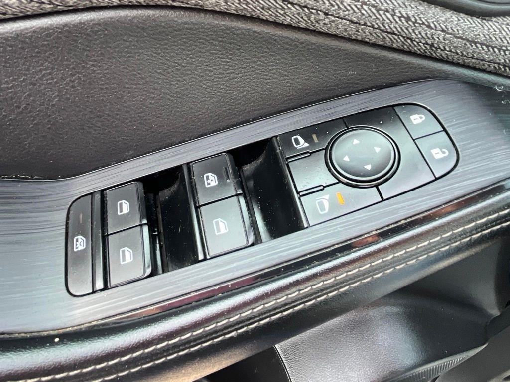 Nissan Rogue  2023