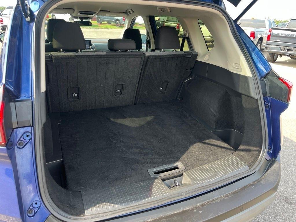 Nissan Rogue  2023