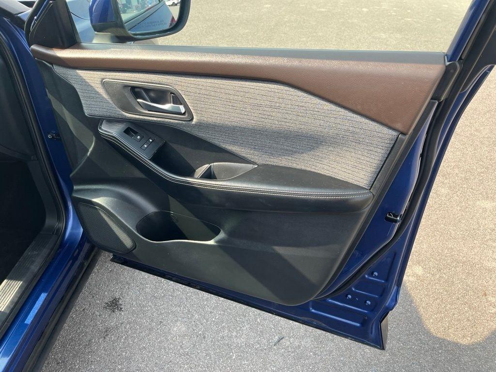 Nissan Rogue  2023