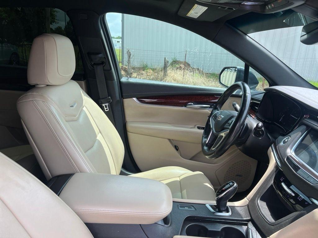 Cadillac XT5  2019